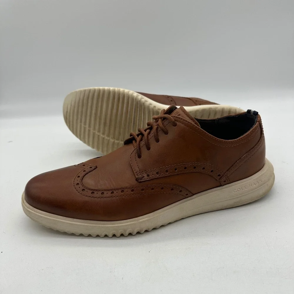Cole Haan C36939 Mens 9.5M British Tan Leather Grand+ Wingtip Oxford Dress Shoes